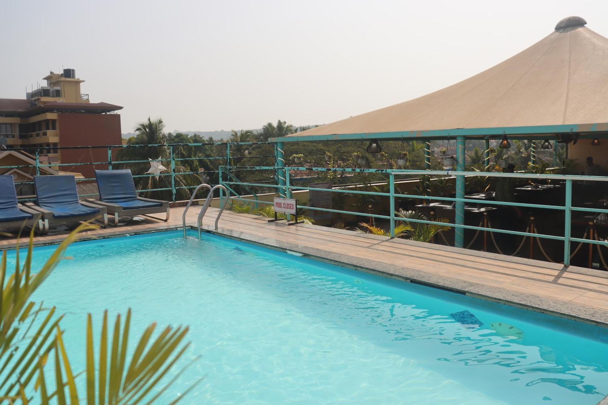 Hotel Calangute Central Exterior photo